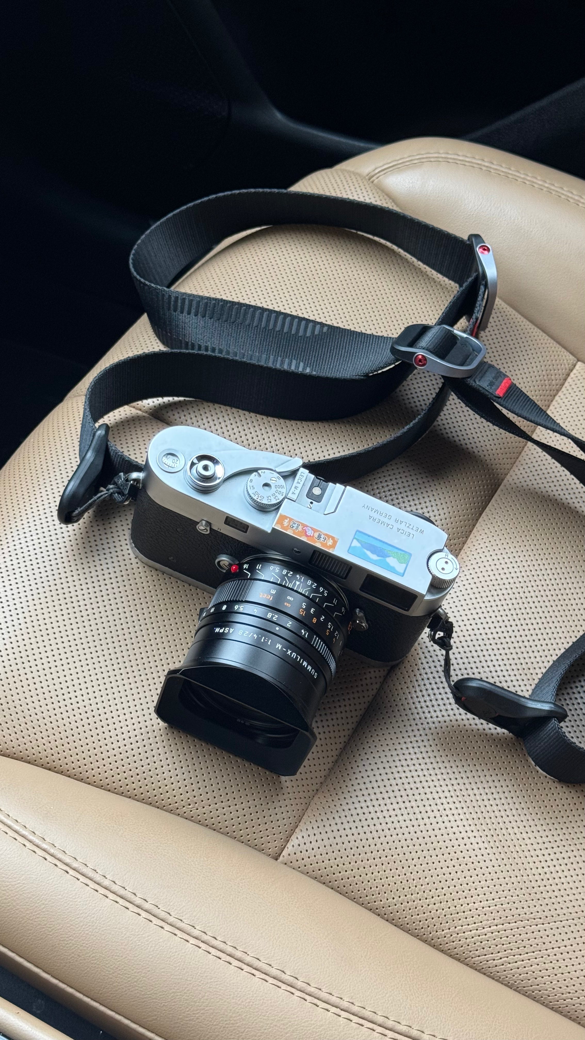 FOCAL RANGE: Leica Summilux-M 28mm f/1.4 ASPH